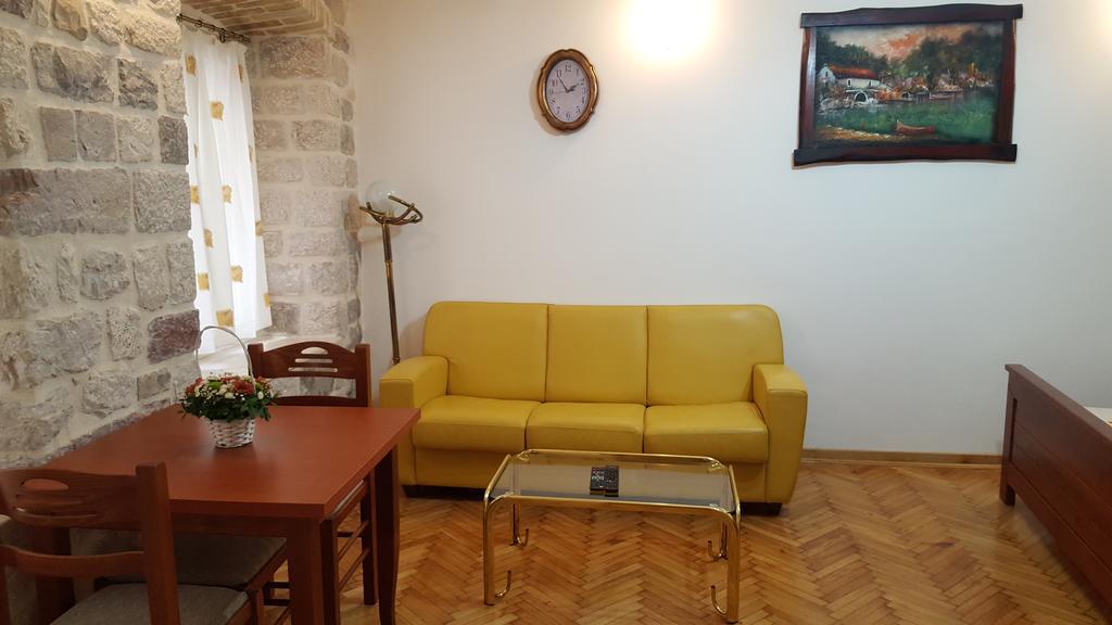 Apartments Popovic Cattaro Esterno foto